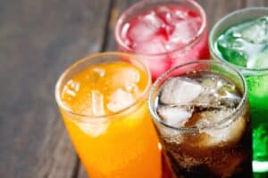 Soft,Drinks,And,Fruit,Juice,Mixed,With,Soda,High,In